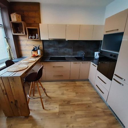 Apartman Ca' Fam Apartment Liptovsky Mikulas Bagian luar foto