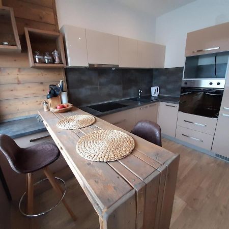 Apartman Ca' Fam Apartment Liptovsky Mikulas Bagian luar foto
