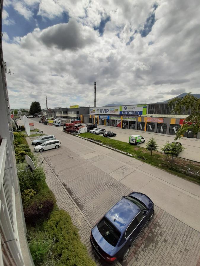 Apartman Ca' Fam Apartment Liptovsky Mikulas Bagian luar foto